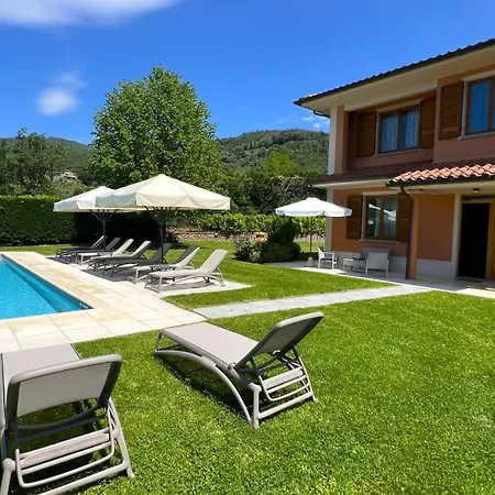 Villino Blu 12 Pax In Tuscany With Private Pool فيلة لورو تْشووفينّا